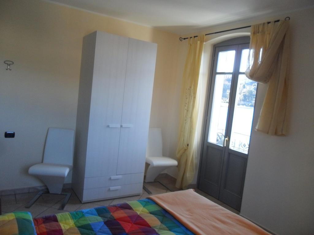 Foresteria Hostaria Del Golfo Cod Struttura C00025 Laveno-Mombello Rum bild